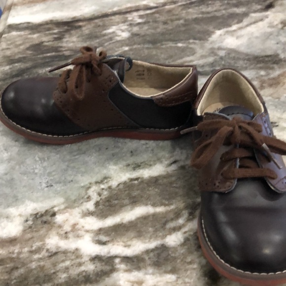 FootMates Brown Leather Shoes - Picture 2 of 4